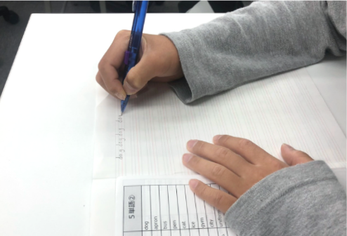 >中学校で良い成績を取るには小4～6の学習が大切です。